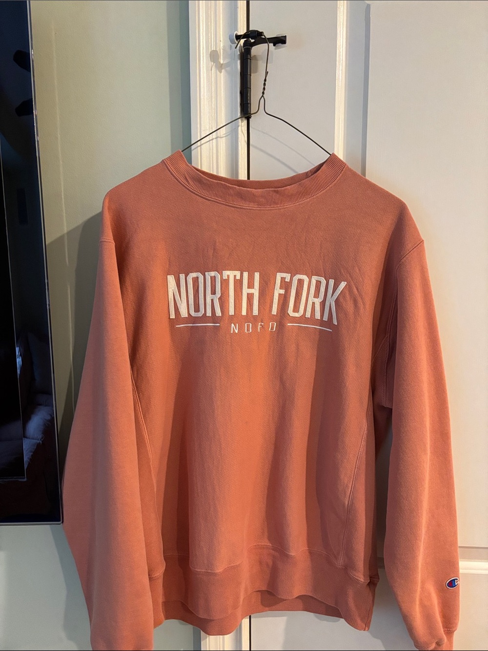 Champion Coral Crewneck Sweatshirt with "North Fork" Chest Print